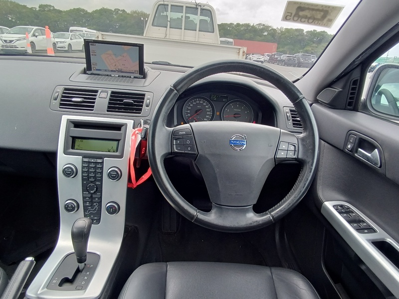 V50