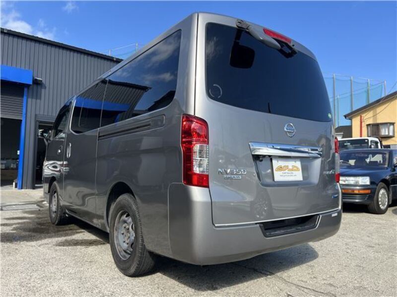 NV350 CARAVAN