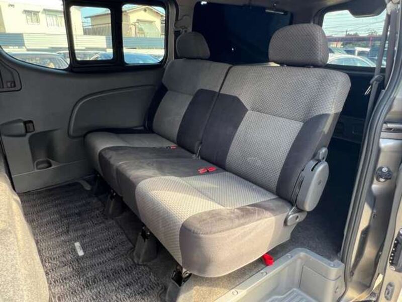 NV350 CARAVAN