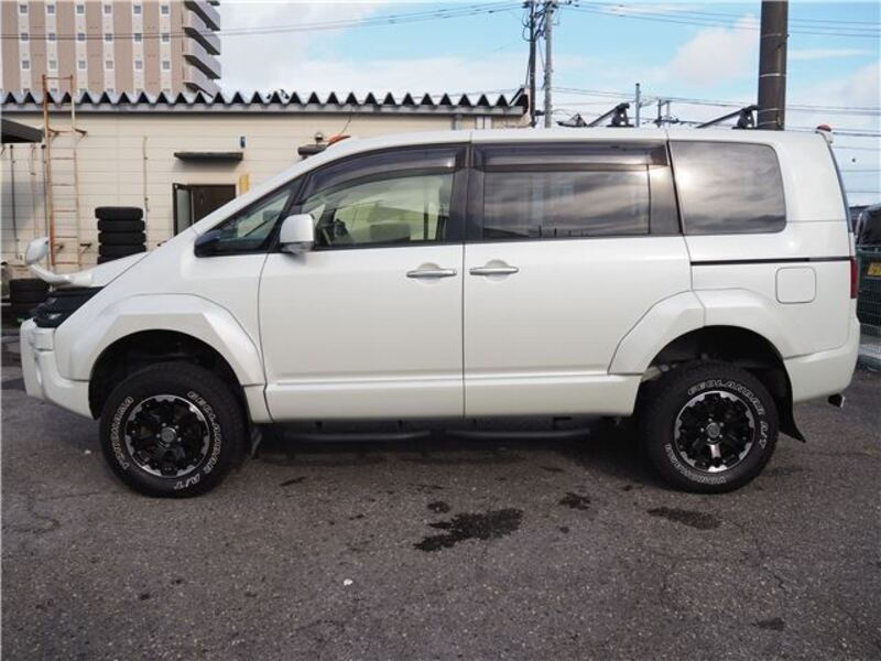 DELICA D5