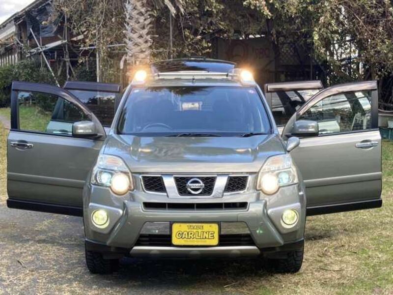 X-TRAIL