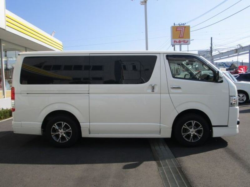 HIACE