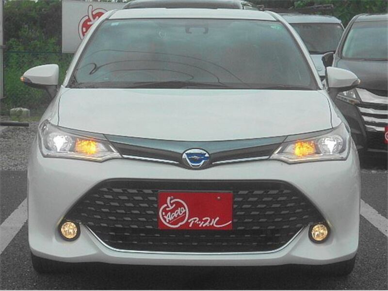 COROLLA AXIO