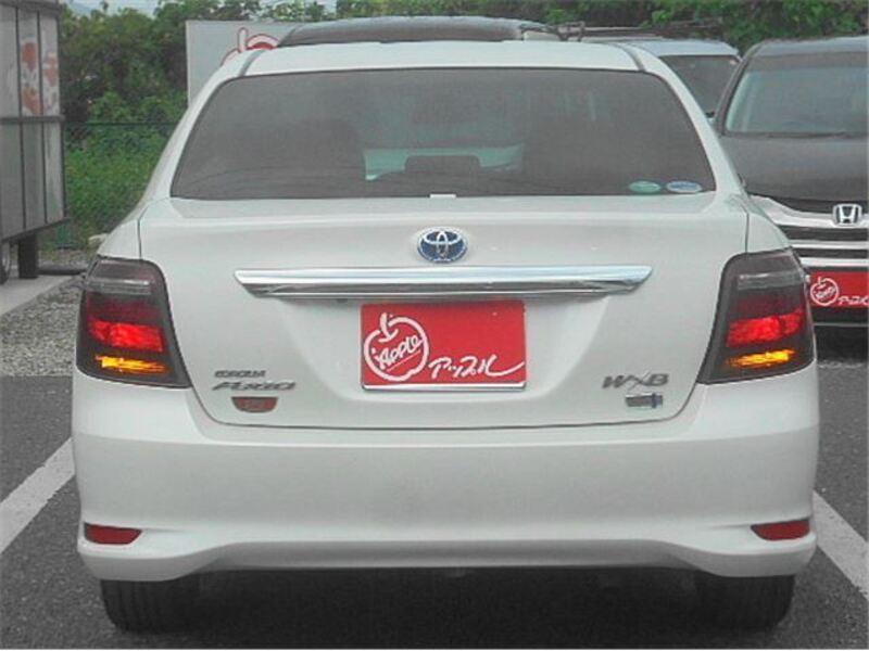 COROLLA AXIO