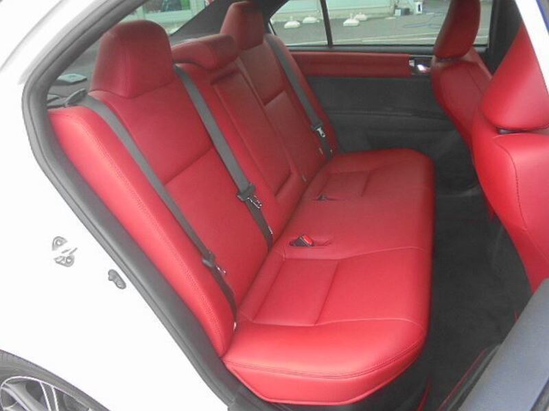 COROLLA AXIO