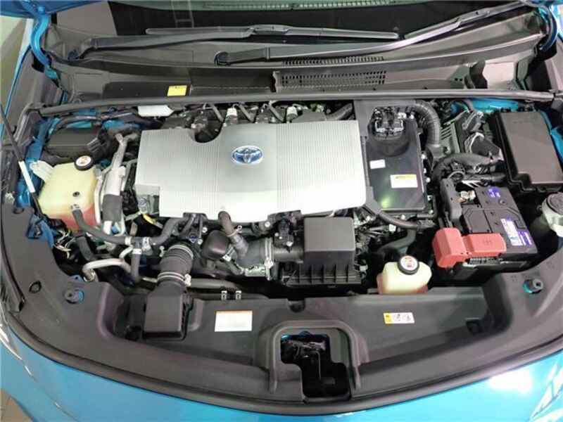 PRIUS PHV