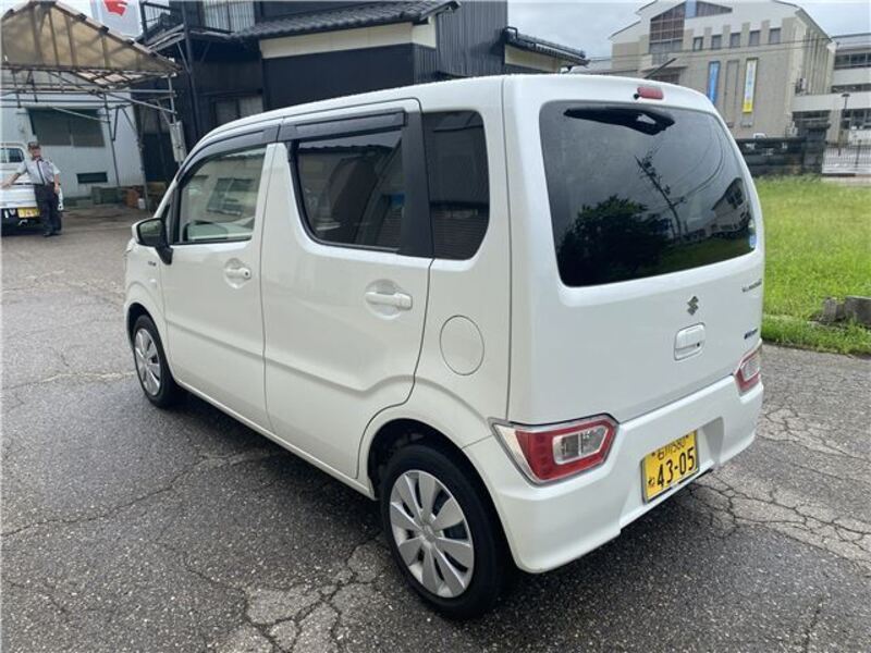 WAGON R