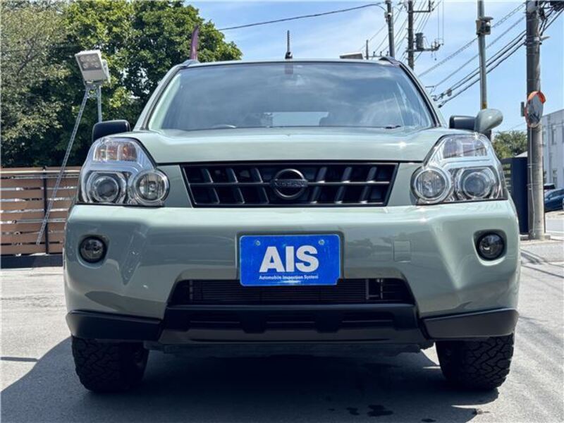 X-TRAIL