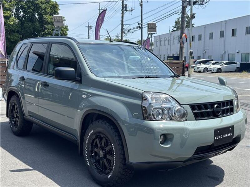 X-TRAIL