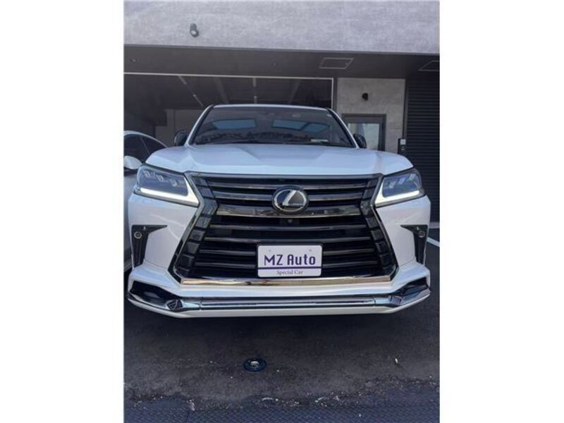 LEXUS LX