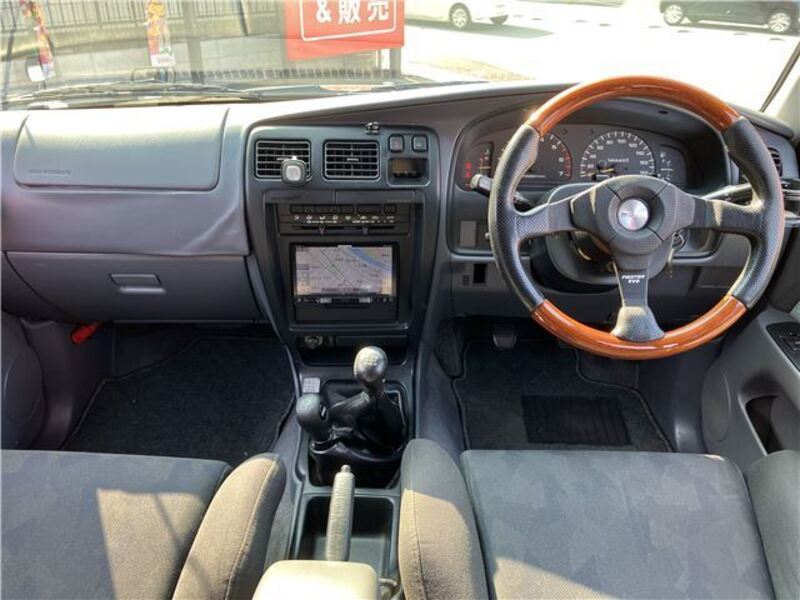 HILUX SURF