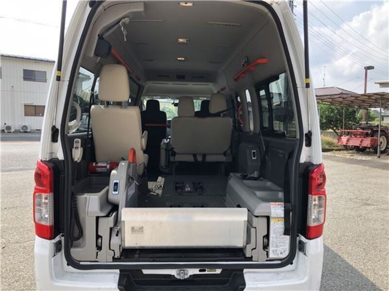 NV350 CARAVAN