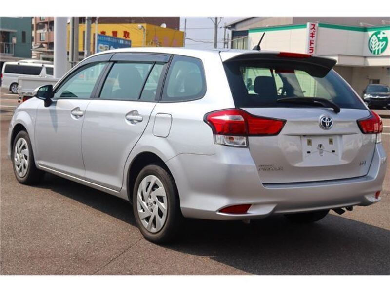COROLLA FIELDER
