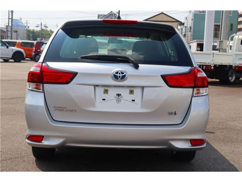COROLLA FIELDER