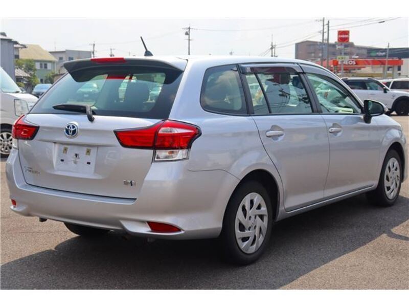 COROLLA FIELDER