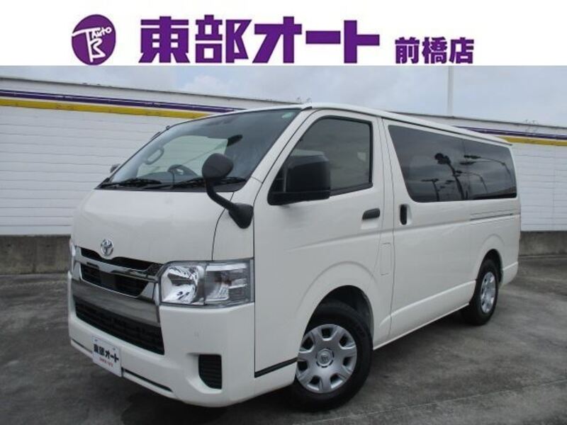 TOYOTA HIACE