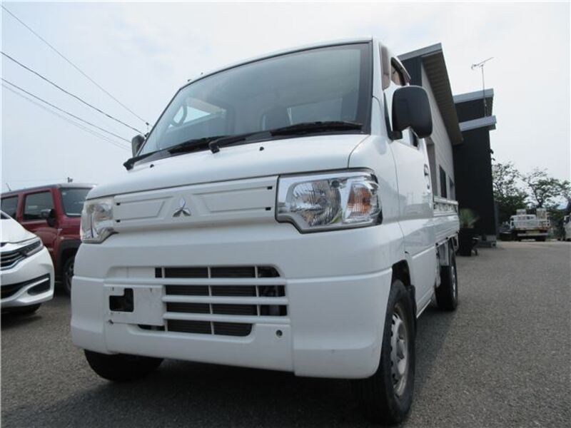 MITSUBISHI MINICAB TRUCK