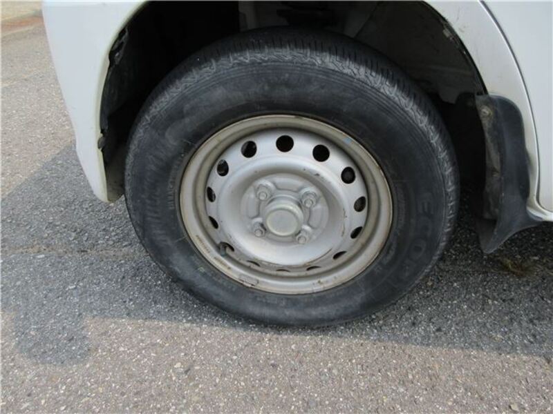 MINICAB TRUCK