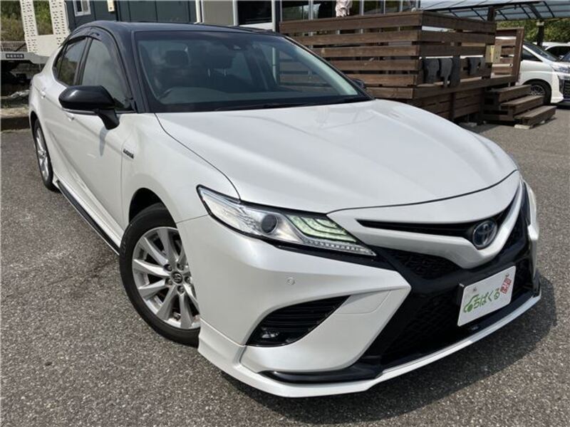 TOYOTA CAMRY