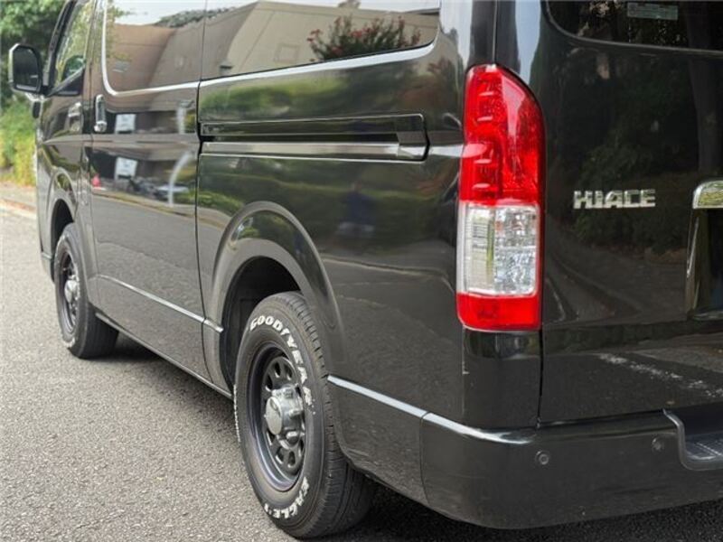 HIACE VAN