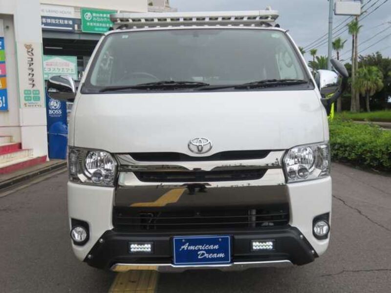 HIACE VAN