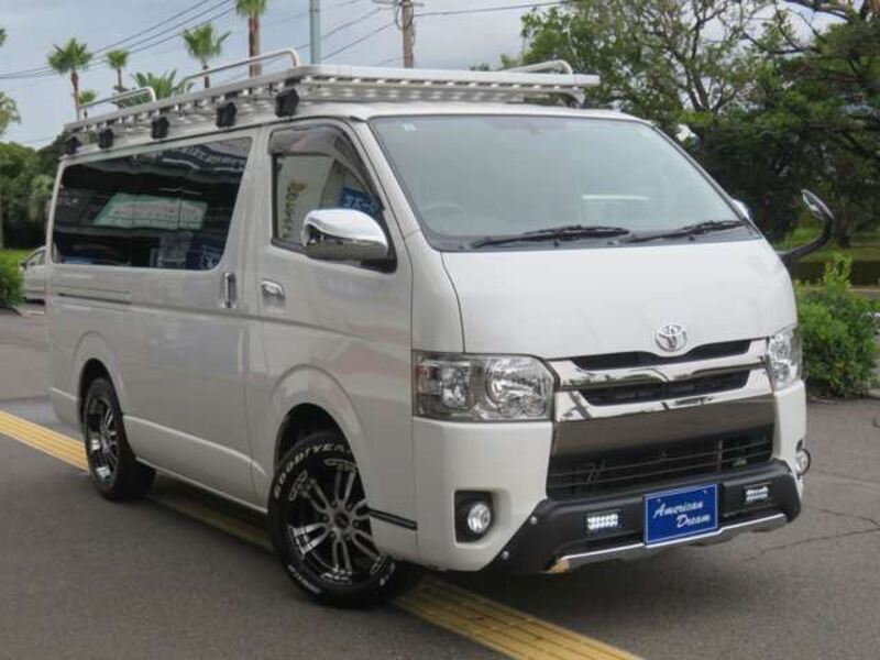 HIACE VAN