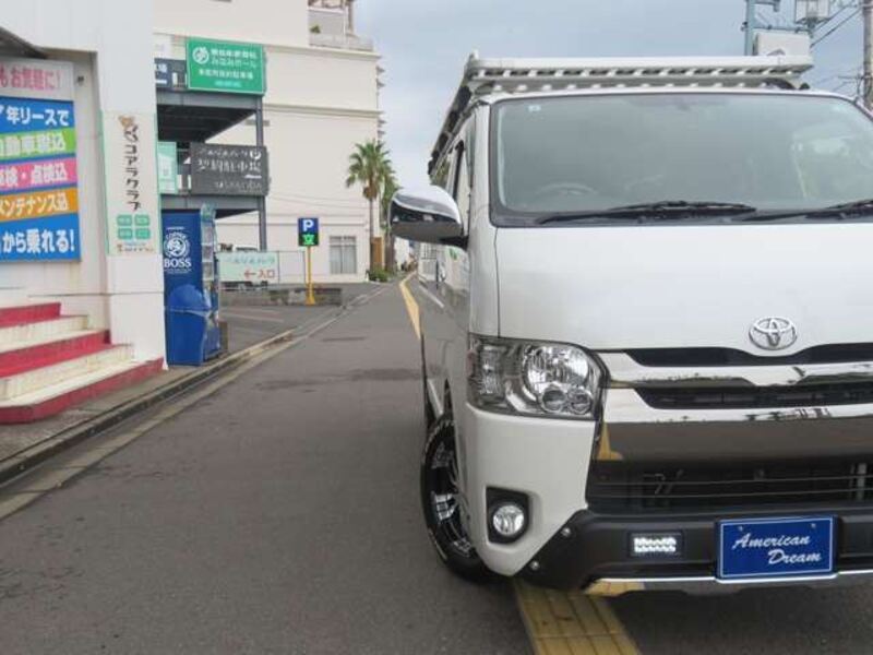 HIACE VAN