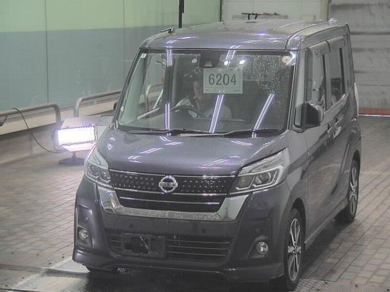 NISSAN DAYZ ROOX