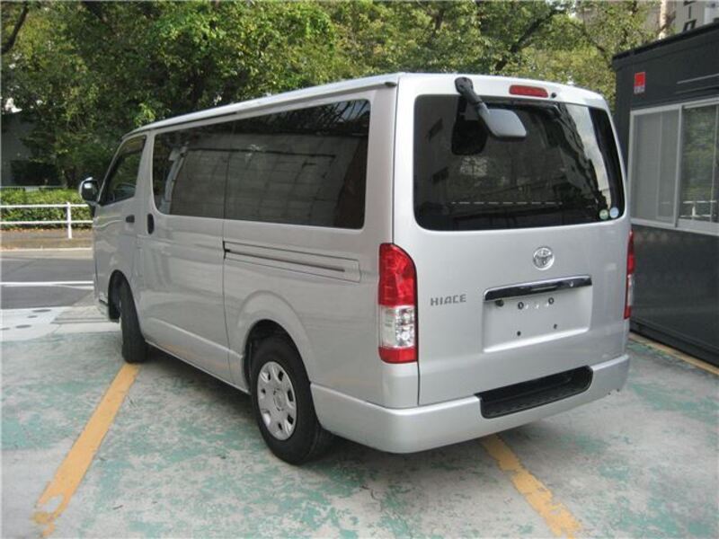 HIACE VAN