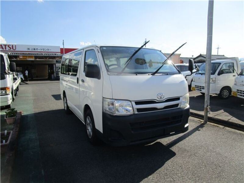 HIACE VAN