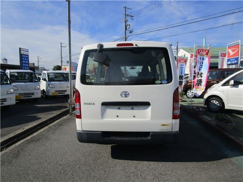 HIACE VAN