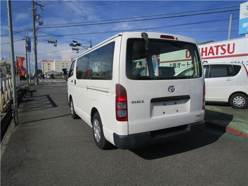 HIACE VAN