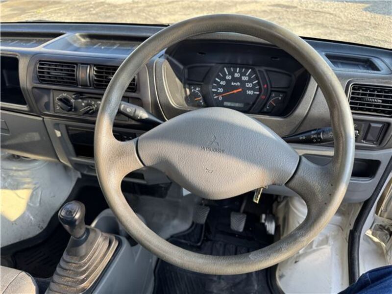 MINICAB TRUCK