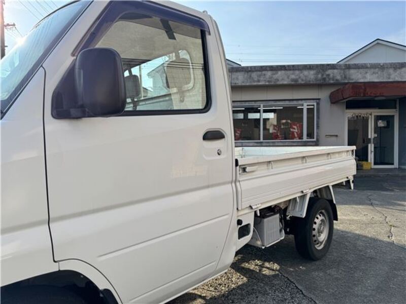 MINICAB TRUCK
