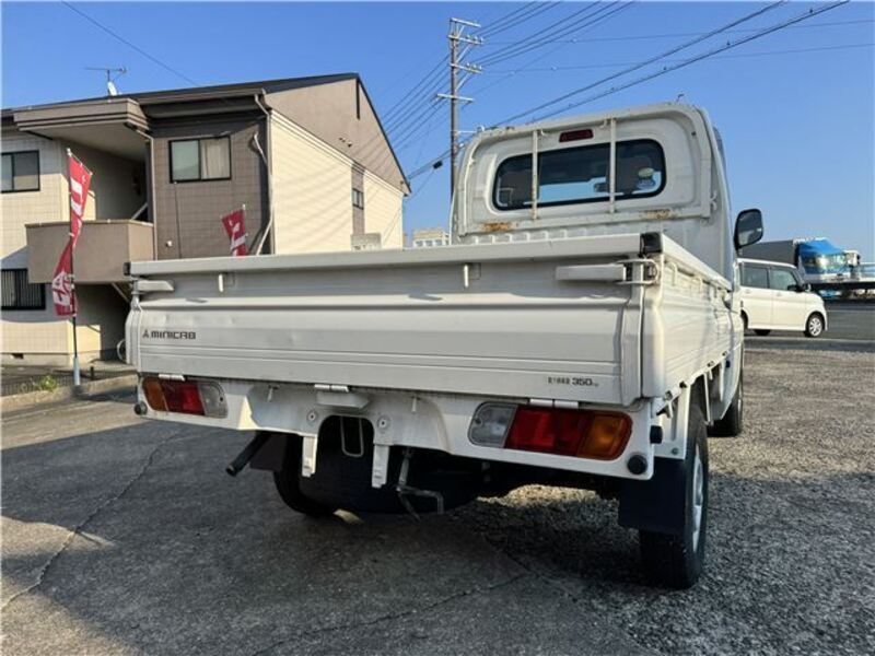 MINICAB TRUCK