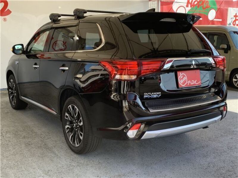 OUTLANDER PHEV