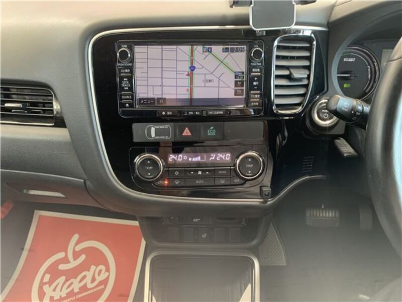 OUTLANDER PHEV