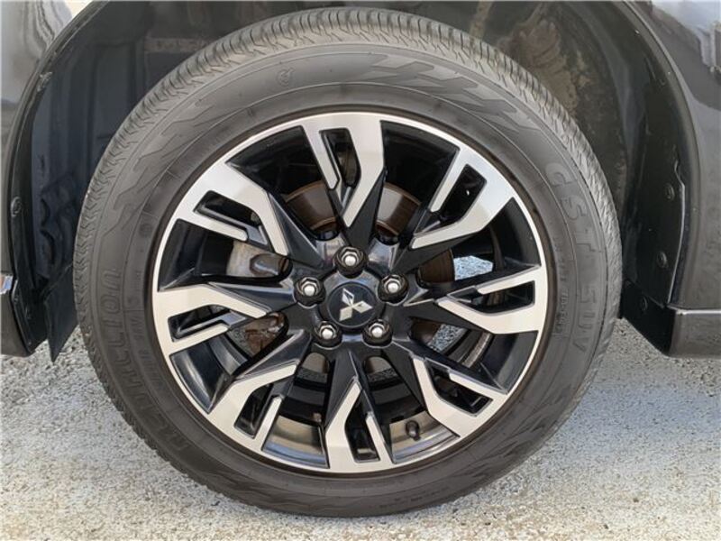 OUTLANDER PHEV