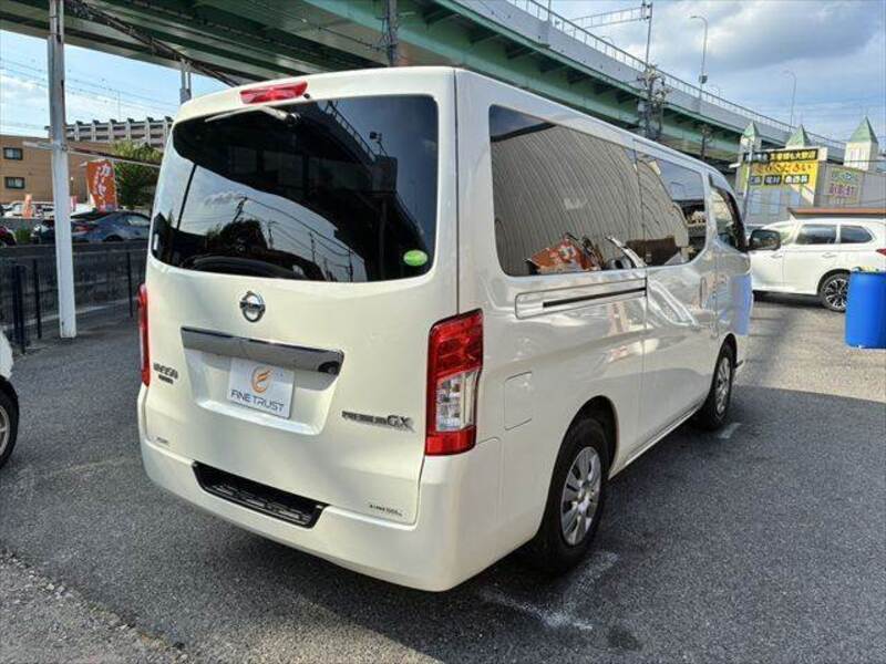 NV350 CARAVAN