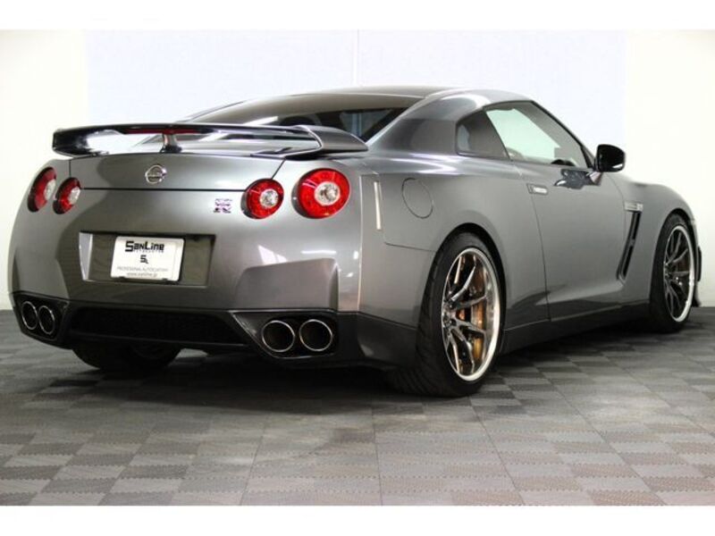 GT-R