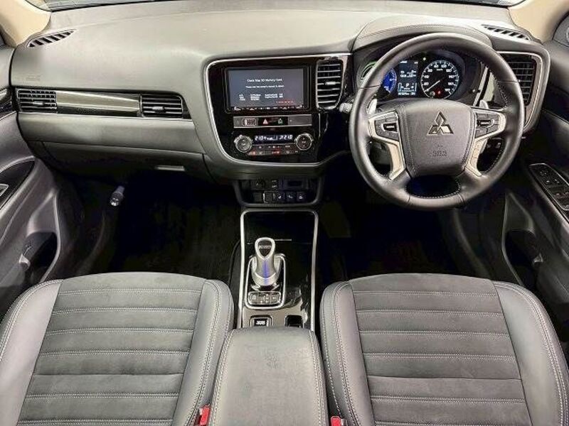 OUTLANDER PHEV
