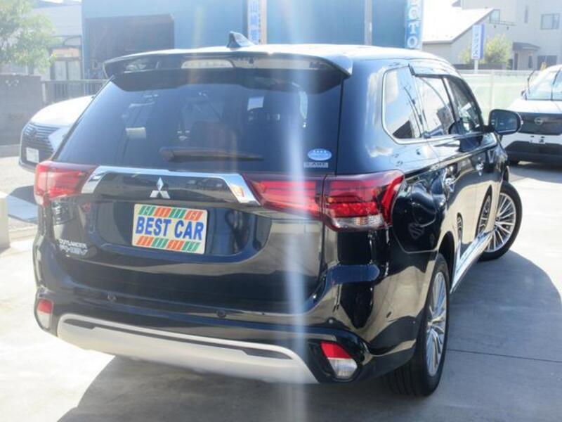 OUTLANDER PHEV