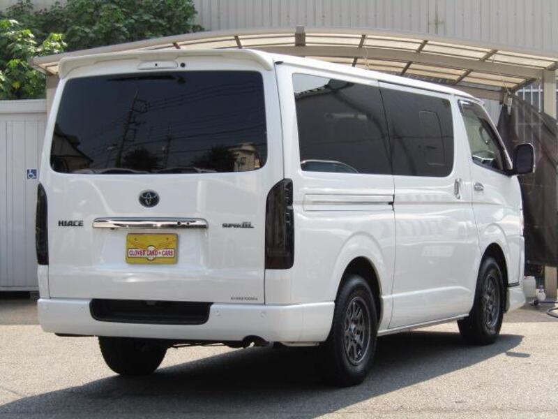 HIACE VAN