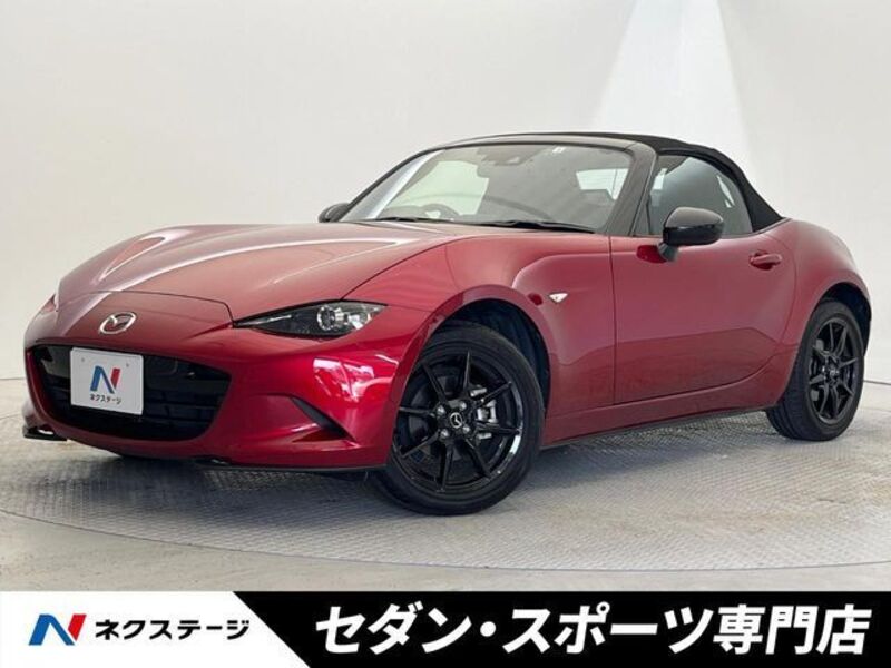 ROADSTER-0