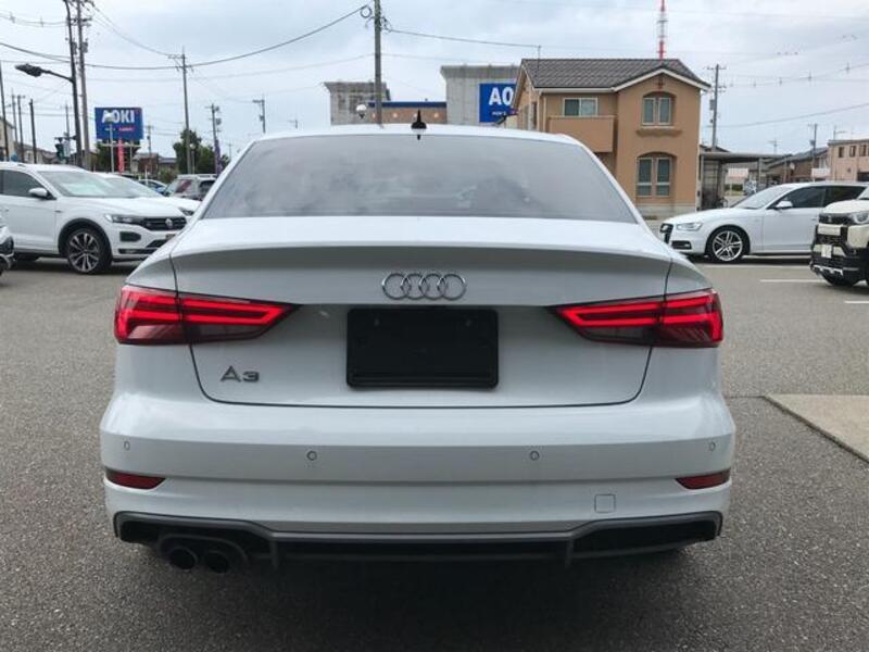 A3 SEDAN