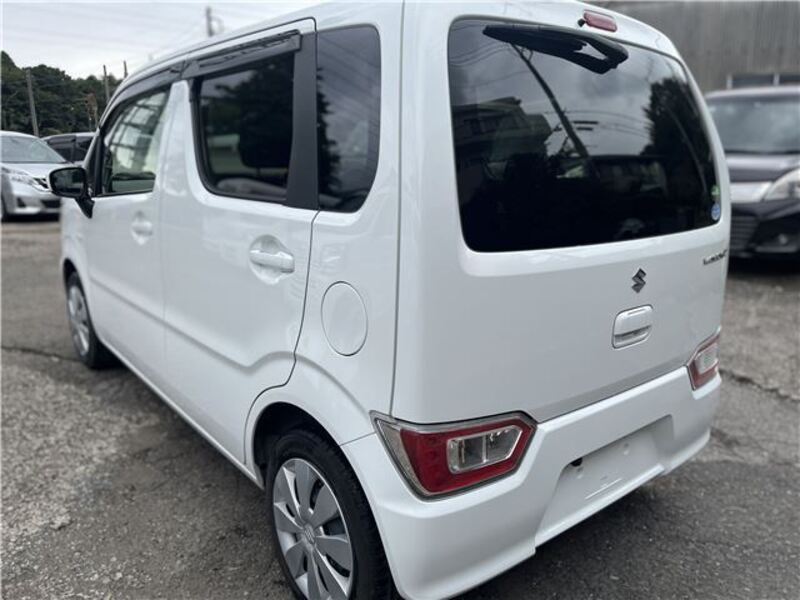 WAGON R