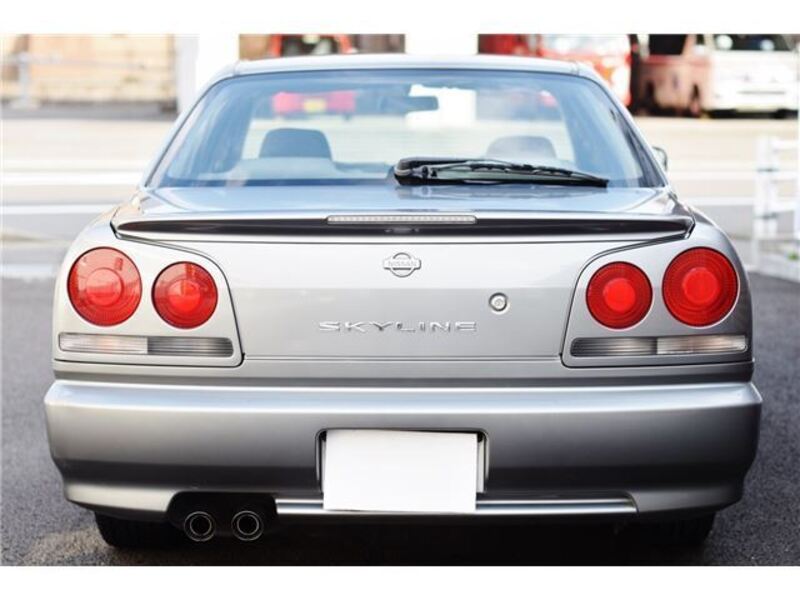 SKYLINE