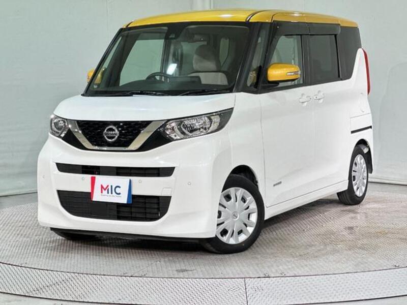 NISSAN ROOX