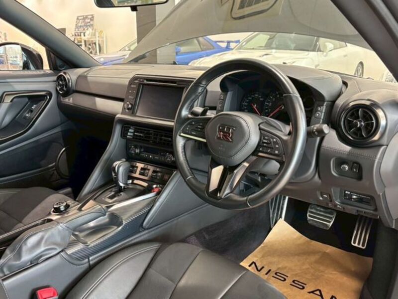 GT-R
