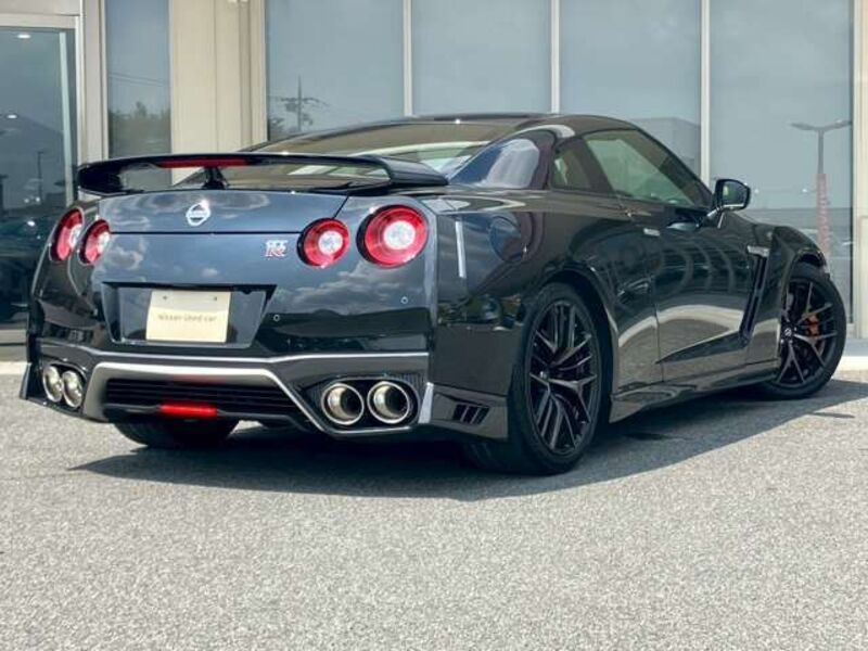 GT-R
